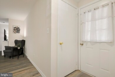 16306 Taconic Cir, Dumfries, VA 22025 - photo 4