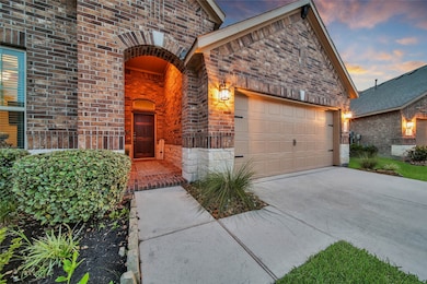 28064 Misty Evening Ct, Spring, TX 77386 - photo 2