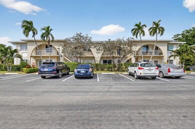 13757 Flora Place unit G, Delray Beach, FL 33484 - photo 2