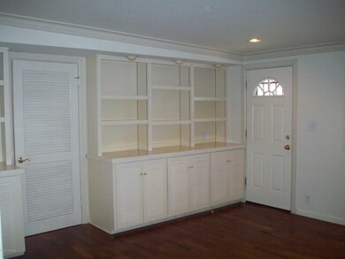 _family 1_built ins