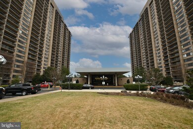 Skyline Plaza unit 401N, Baileys Crossroads, VA 22041 - photo 2
