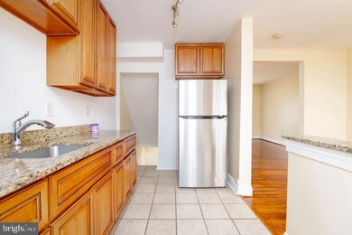 503 Queensgate Rd, Baltimore, MD 21229 - photo 5