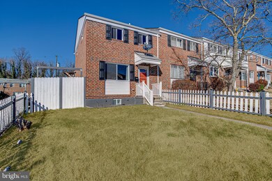 668 Queensgate Rd, Baltimore, MD 21229 - photo 2