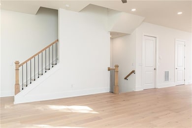 2248 Crestview Dr NE unit 33, Brookhaven, GA 30319 - photo 4