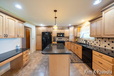 10595 S Division Ave, Wayland, MI 49348-