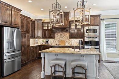 3927 Laramie Dr, Granbury, TX 76049 - photo 7