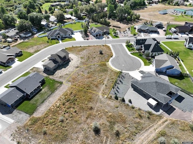 120 Roaring Fork Ct, Lander, WY 82520 - photo 2