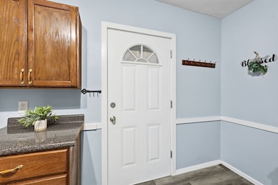 50-52 Maynard St, Springfield, MA 01109 - photo 7