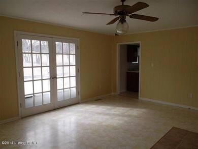 754 E Oak St, Lebanon Junction, KY 40150 - photo 7