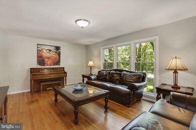 4123 Nutwood Way, Fairfax, VA 22032 - photo 7