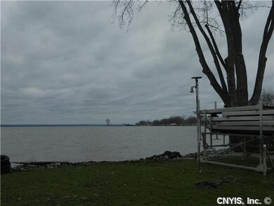 Waterfront/Dock/Pier