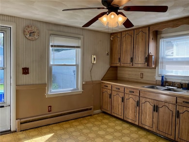 56 Arthur St, Pawtucket, RI 02860 - photo 5