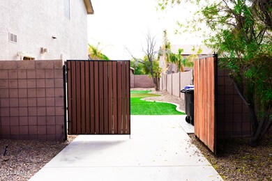 RV Gate