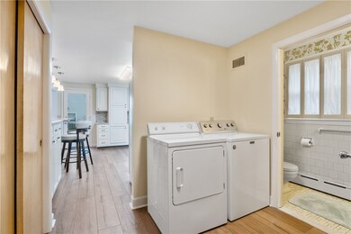 60 Glenmere Dr, Cranston, RI 02920 - photo 7