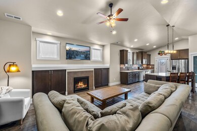 20031 Badger Rd, Bend, OR 97702 - photo 5