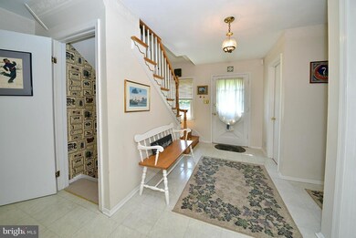 4622 Tara Dr, Fairfax, VA 22032 - photo 7