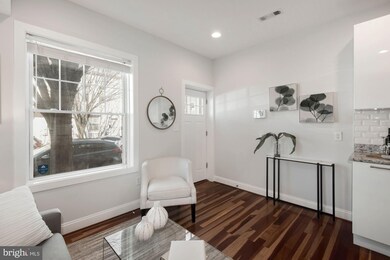 18 Bates St NW unit 1, Washington, DC 20001 - photo 2