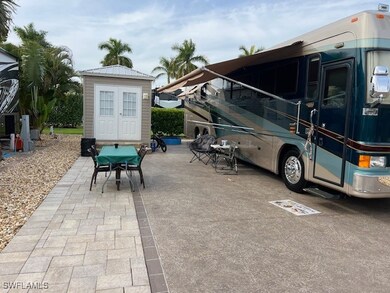 5210 Marsh Mallow Trail, Fort Myers, FL 33905 - photo 4