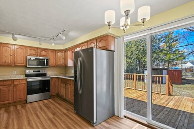 26 Duggan Cir, Springfield, MA 01119 - photo 5