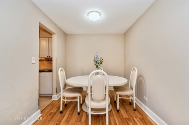 1623 Ashland Ave unit 5C, Des Plaines, IL 60016 - photo 3