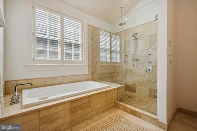 4650 N Dittmar Rd, Arlington, VA 22207 - photo 5