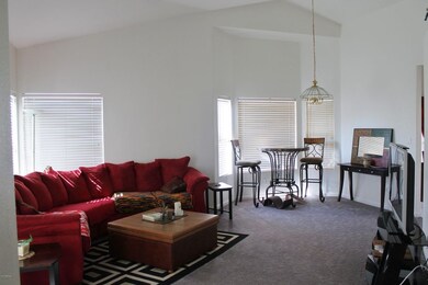 1020 E Brentrup Dr, Tempe, AZ 85283 - photo 3