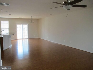 7742 Cedar Branch Dr unit 78, Gainesville, VA 20155 - photo 6