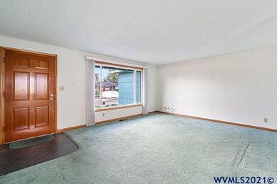 4703 Fir Dell Dr SE, Salem, OR 97302 - photo 2