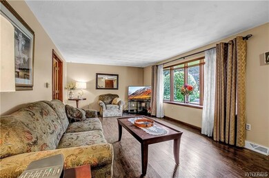 1082 Bowen Dr W, North Tonawanda, NY 14120 - photo 4