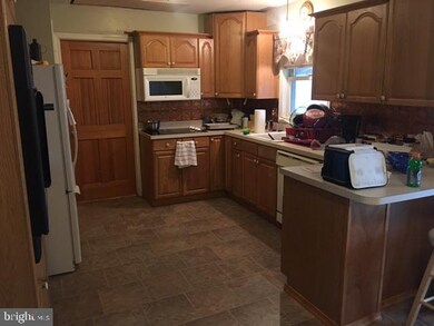 25 Faust Ln, Stevens, PA 17578 - photo 3