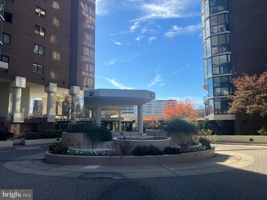 The Belvedere unit 1728, Arlington, VA 22209 - photo 3