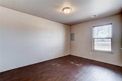 13807 Acme Rd unit 221, Shawnee, OK 74804 - photo 5