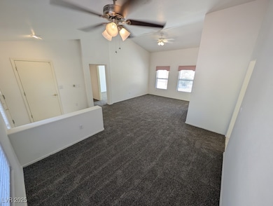 10113 Cresent Creek Dr, Las Vegas, NV 89134 - photo 4