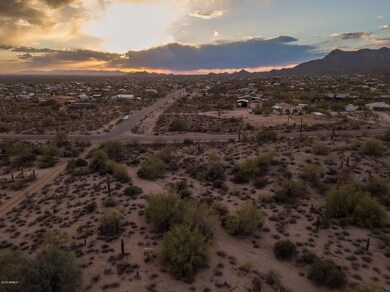 5 Acres for Sale!