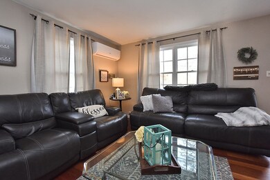 328 Snake Hill Rd, North Scituate, RI 02857 - photo 3