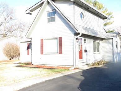 319 N 20th Ave, Beech Grove, IN 46107 - photo 3