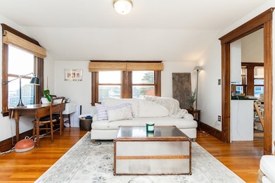 322 Humphrey St unit 1, Swampscott, MA 01907 - photo 5