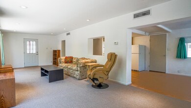 159 Caravan St, Palm Springs, CA 92264 - photo 7