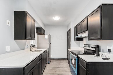 199 Lowell Rd, Columbus, OH 43209 - photo 5