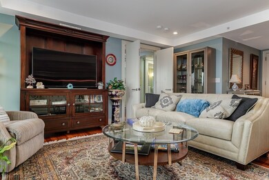 3 Battery Wharf unit 3405, Boston, MA 02109 - photo 3