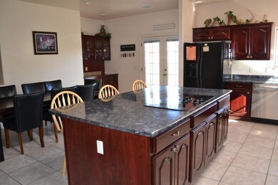 Kitchen Center Island