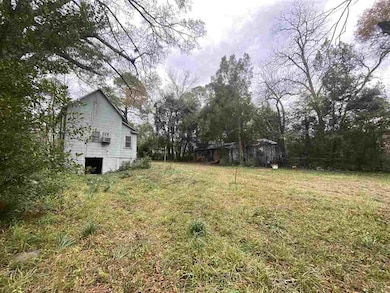 209 Pearl Ave N, Douglas, GA 31533 - photo 7