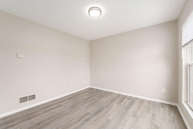 007_6_W 6579 Warriner Way-003