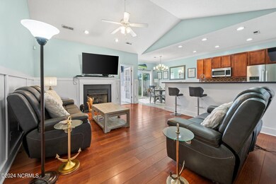 6-web-or-mls-4605-pineview-dr