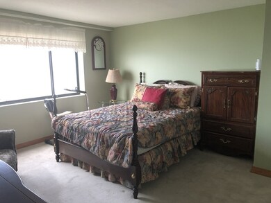 Ocean Gate Tower unit 1207, Revere, MA 02151 - photo 5