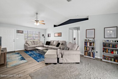 4760 Byron St., Cocoa, FL 32927-Living 2