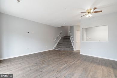 319 Assembly Point Ct, Odenton, MD 21113 - photo 3