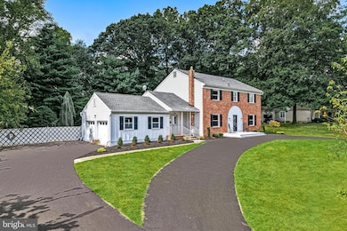 268 N Riding Dr, Moorestown, NJ 08057 - photo 2