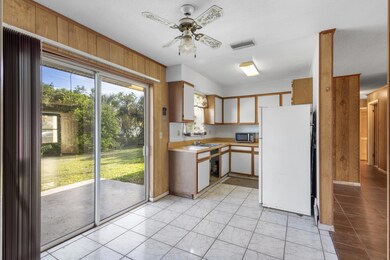 3612 Brophy Blvd-16_3612 Brophy Blvd