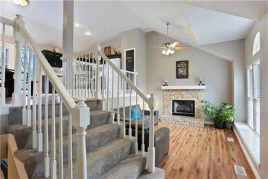 Wide open entry:  Up or down? Ready to entertain o